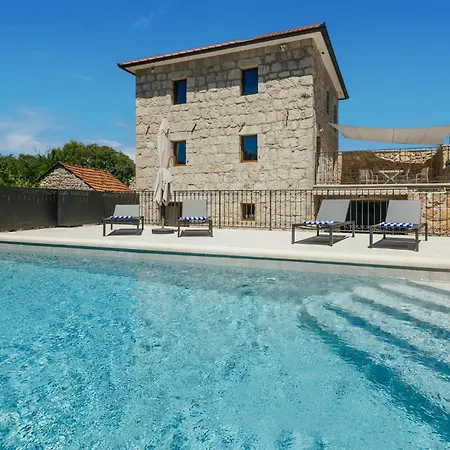 Awesome In With Wifi Casa vacanze *